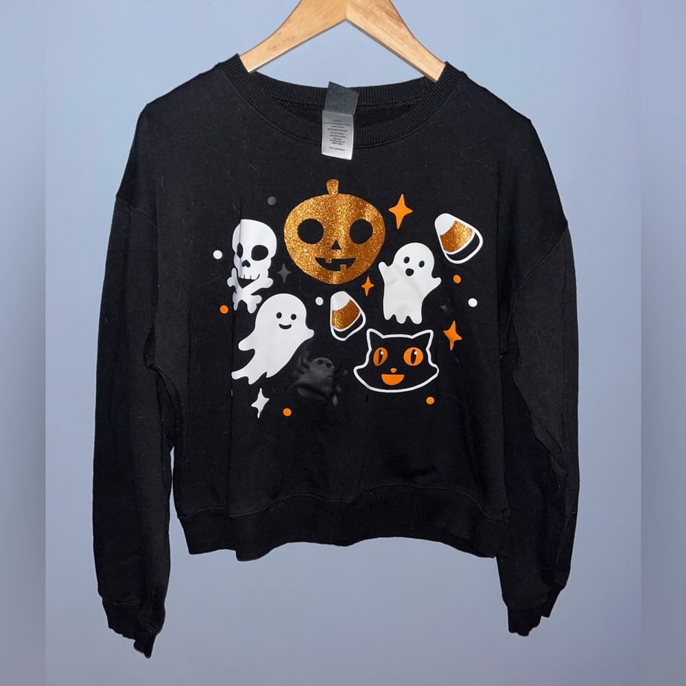 Halloween‎ Cartoon slightly cropped sweatshirt
